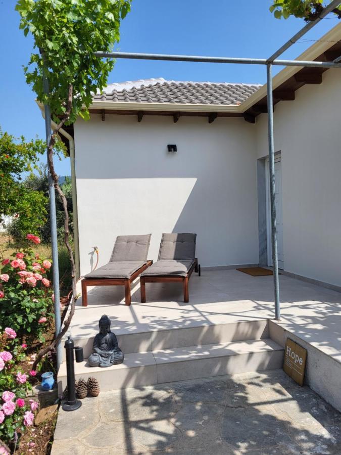 Ioannis Houses - Gemuetliches Ferienhaus Im Olivenhain Skala Potamia  Eksteriør billede
