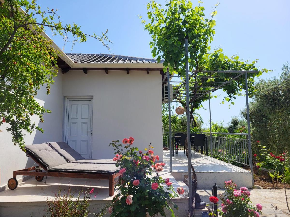 Ioannis Houses - Gemuetliches Ferienhaus Im Olivenhain Skala Potamia  Eksteriør billede