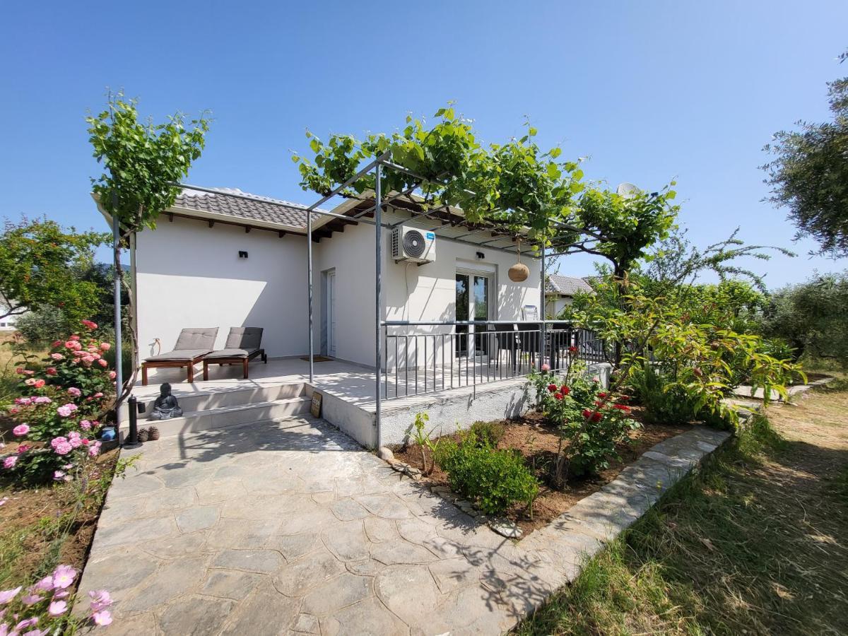 Ioannis Houses - Gemuetliches Ferienhaus Im Olivenhain Skala Potamia  Eksteriør billede