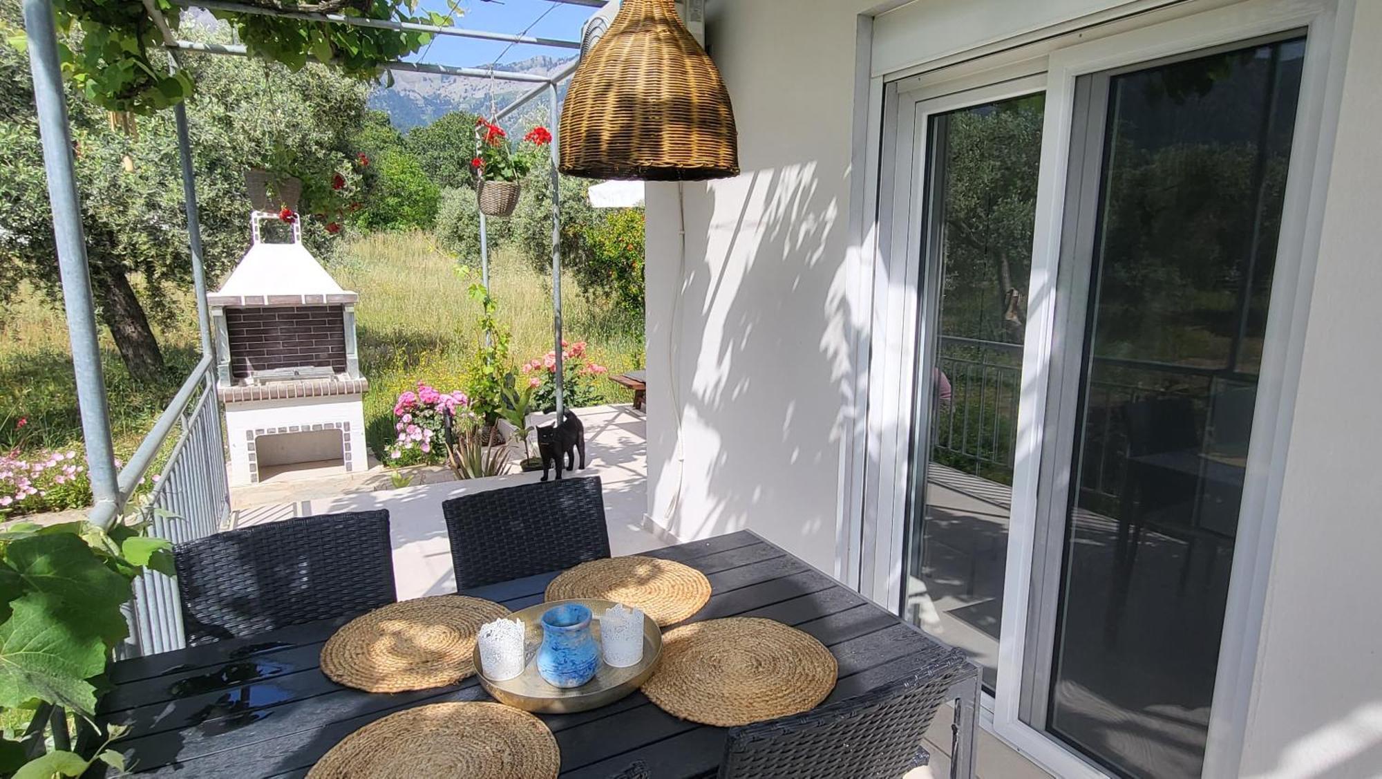 Ioannis Houses - Gemuetliches Ferienhaus Im Olivenhain Skala Potamia  Værelse billede
